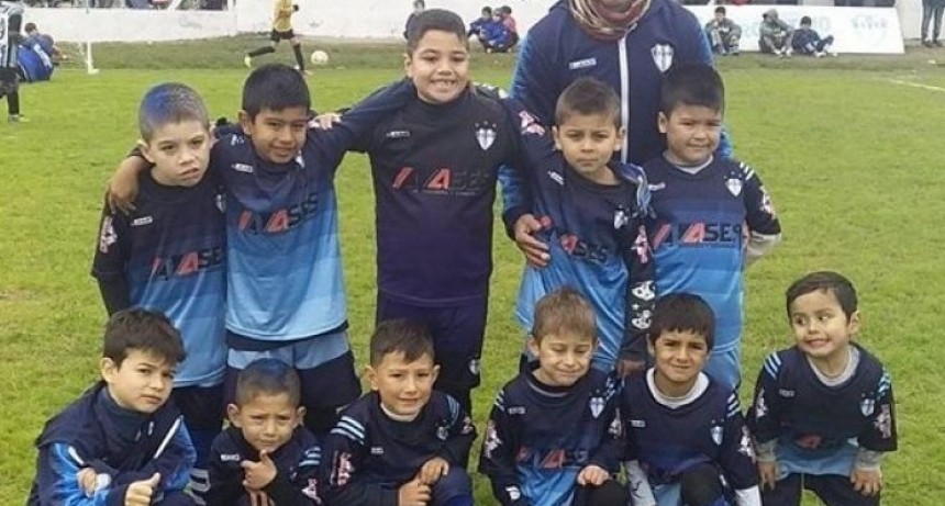Los chicos de Fútbol infantil fueron invitados a participar de la Copa El Gauchito